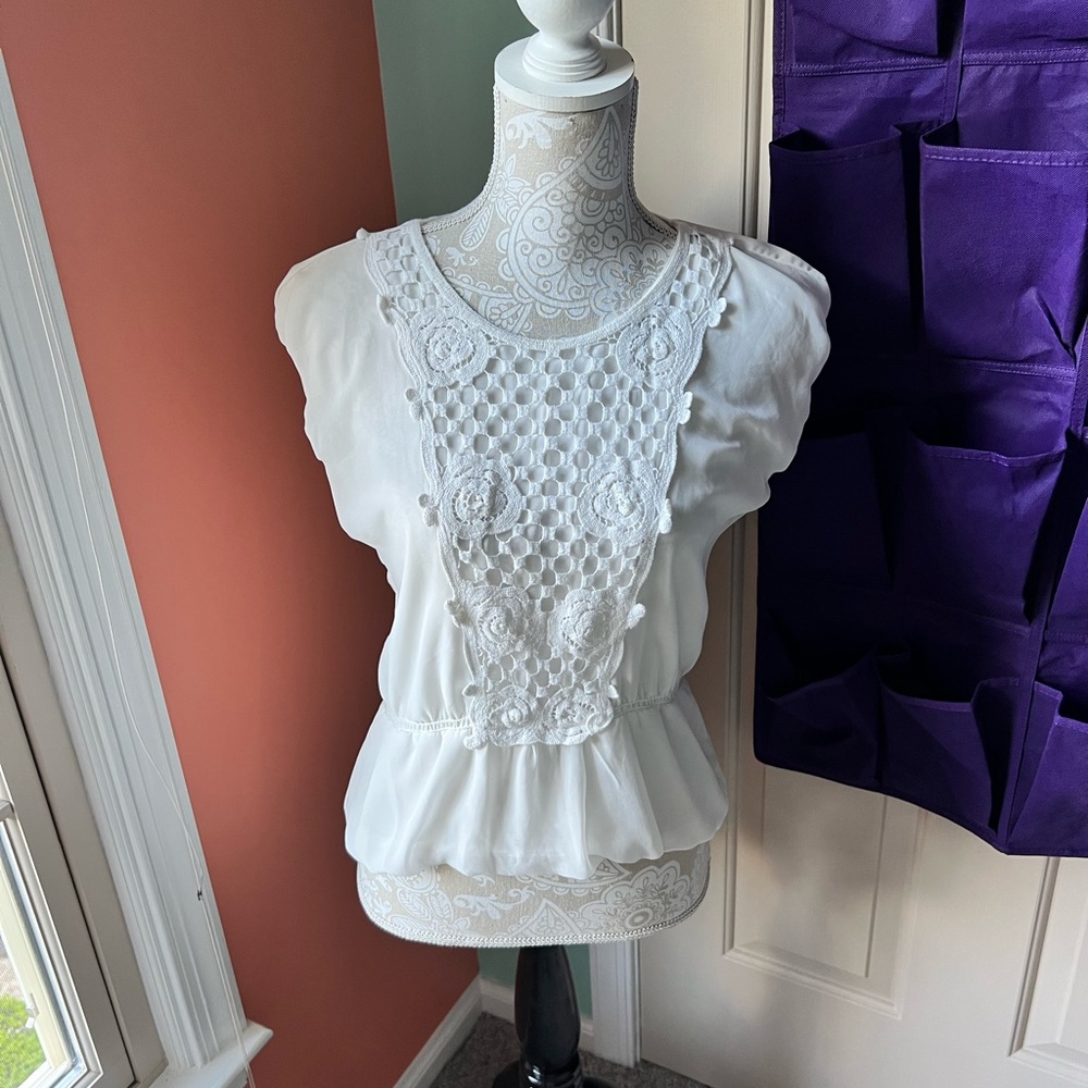 M.J.J.P Lightweight White Laced Blouse